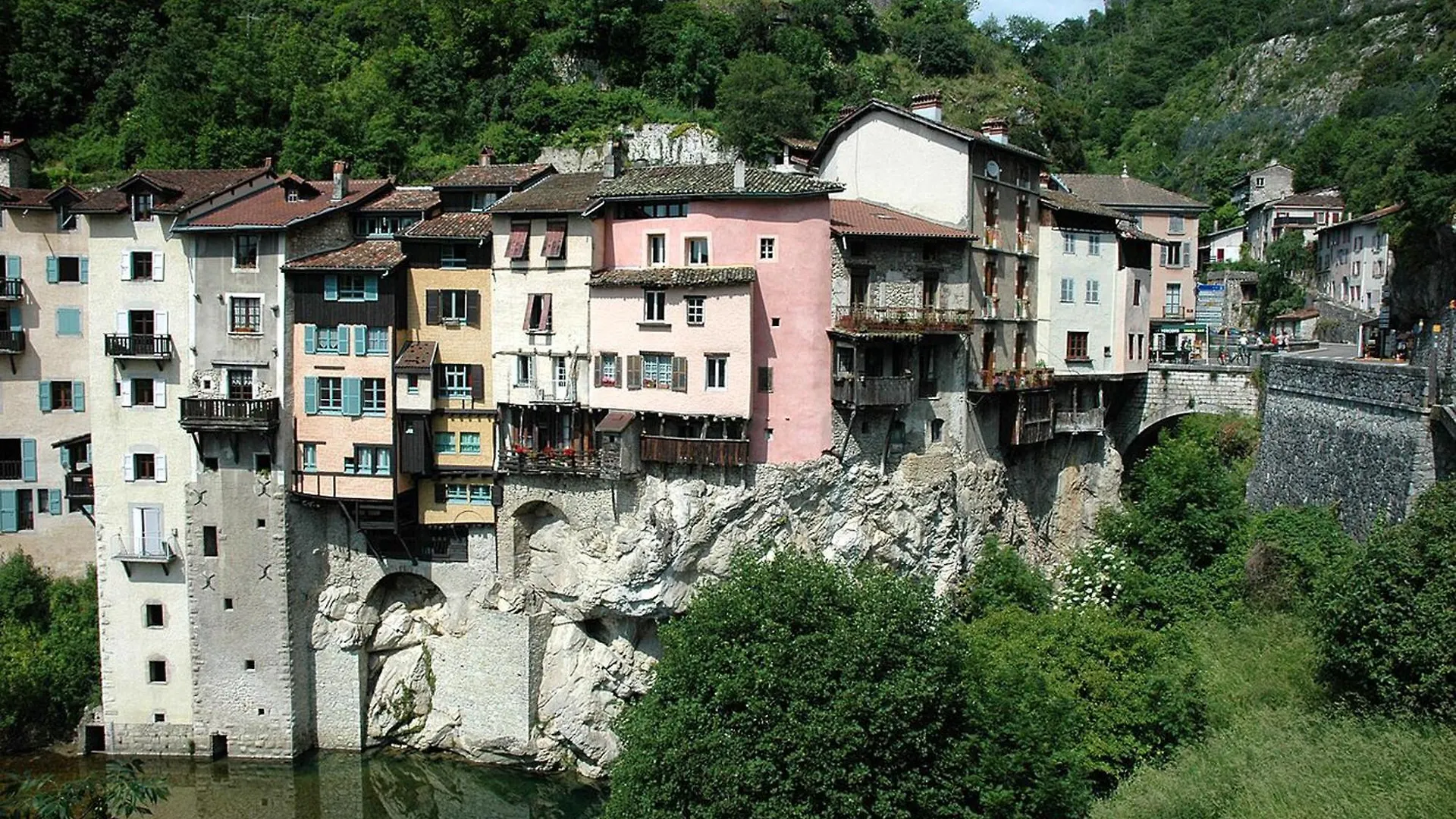 Hébergement de vacances Grande Maison Familiale Premium Super Calme - Piscine - Jacuzzi - Salle De Jeux - Idealement Situee - Gd Jardin Sans Aucun Vis A Vis Sauzet